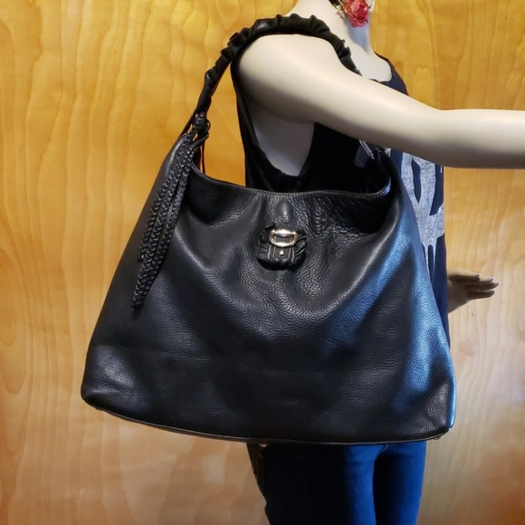 Gucci Handbags - Super Large GUCCI BAG